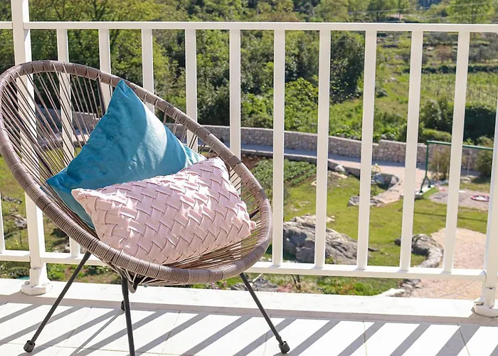 Lägenhet In With Swimming Pool *